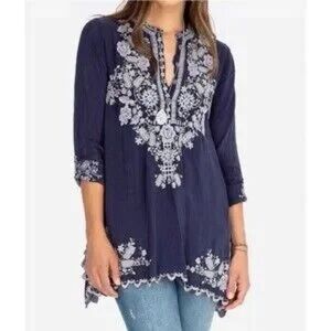 Johnny Was Embroidered Navy Blue Women's Tunic Top